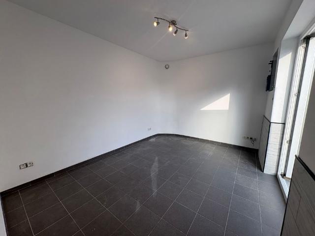 Maison 1ch. avec bureau à 6040 Charleroi Jumet  Loyer: 730 €