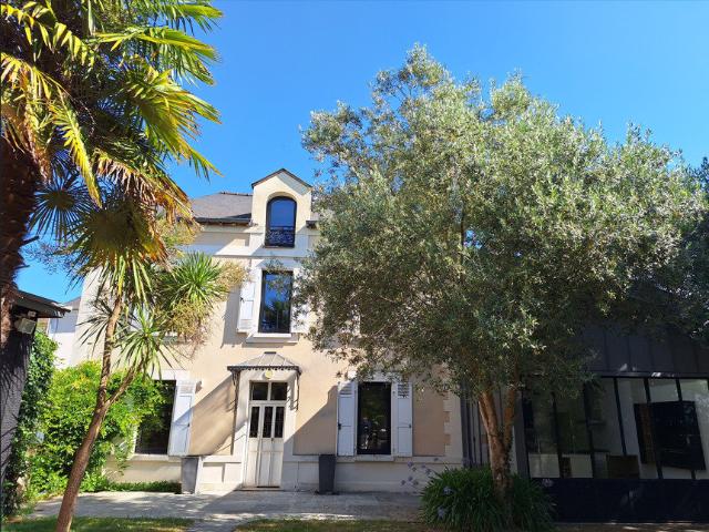 Maison 204 m²