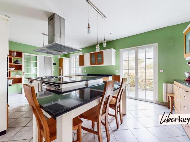 Maison 205 m2 6 pièces