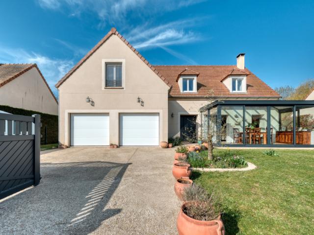 Maison 206.61 m² 8 Pièces Les Molières 91470