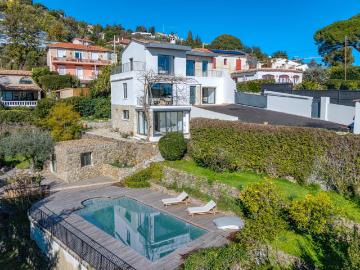 Maison 200 m²