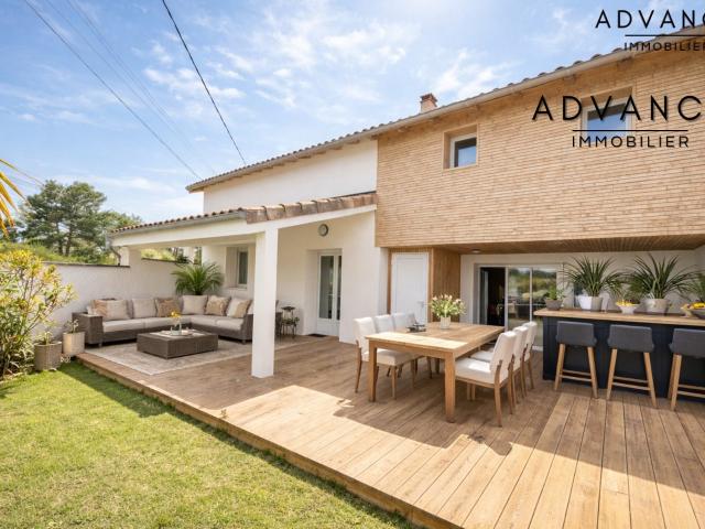 Maison 200 m²