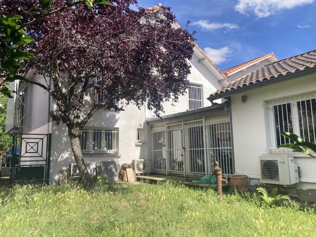 Maison 200 m²