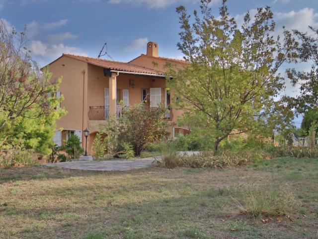Maison 200 m²