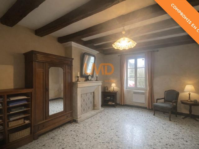 Maison 20 Min Vendôme beau potentiel