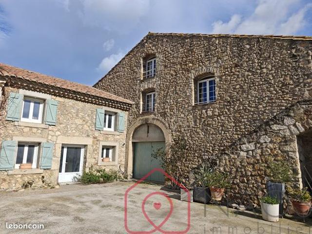 Maison 20 pièces 1250 m²