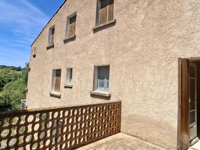 Maison 20 pièces 266 m²