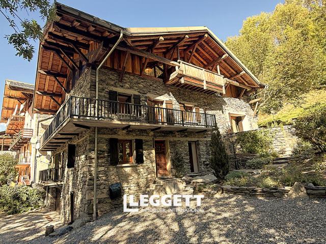 Maison 20 pièces 312 m²