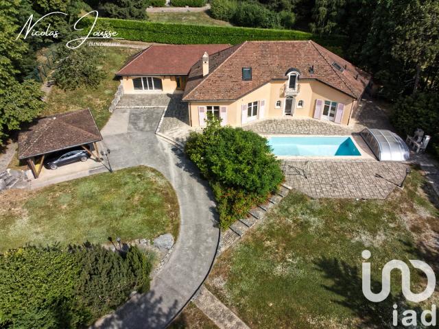 Maison 20 pièces 450 m²