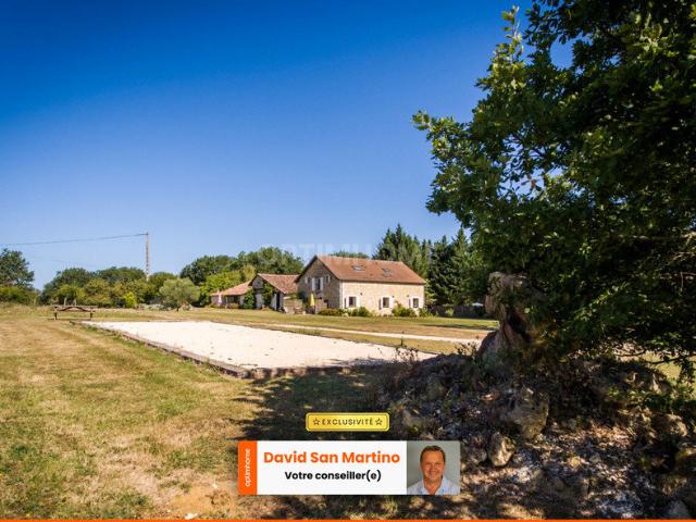 Maison 20 pièces 450 m²