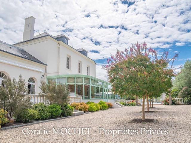 Maison 20 pièces 454 m²
