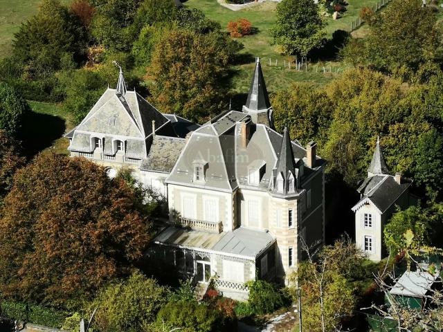 Maison 20 pièces 480 m²
