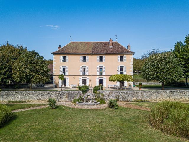 Maison 20 pièces 582 m²