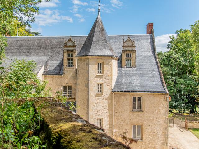 Maison 20 pièces 732 m²