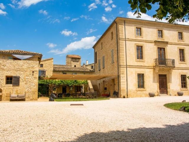 Maison 20 pièces 850 m²