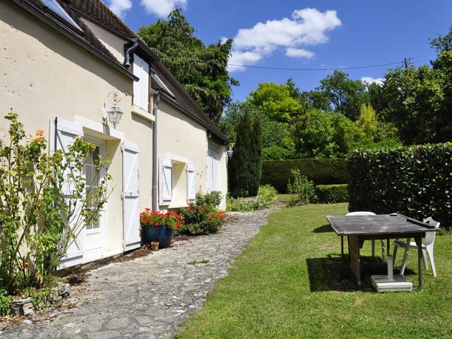 Maison 210 m2, 6 chambres, 2600m2 de terrain dont parcelle c. 210m² Jouars Pontchartrain
