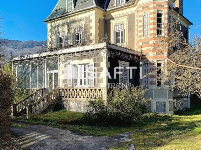 Maison 21 pièces 277 m²