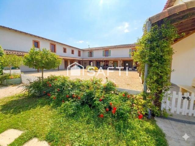 Maison 21 pièces 596 m²