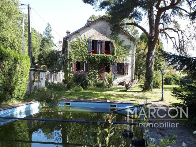 Maison 225 m²