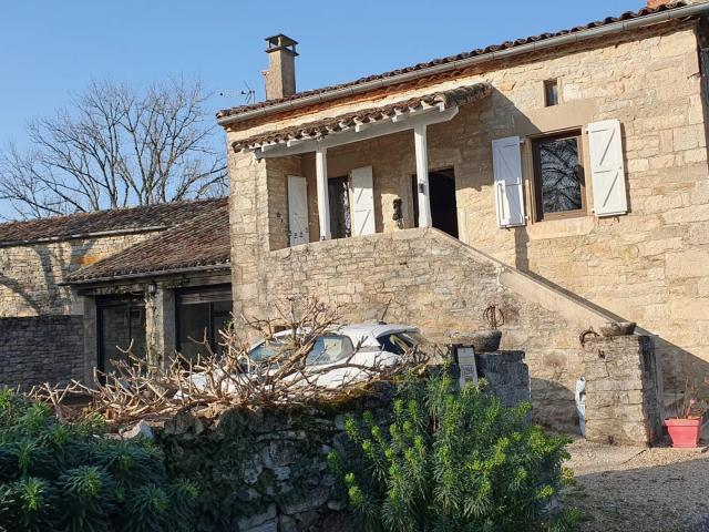 Maison 228 m²