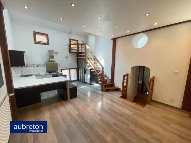 Maison 222 m²