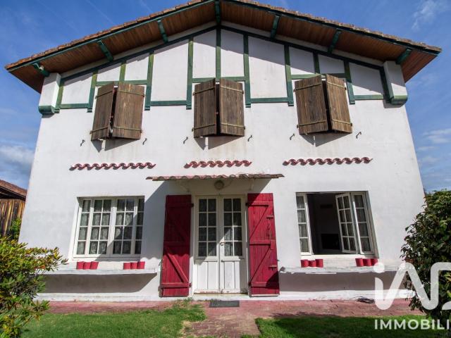 Maison 22 pièces 350 m²