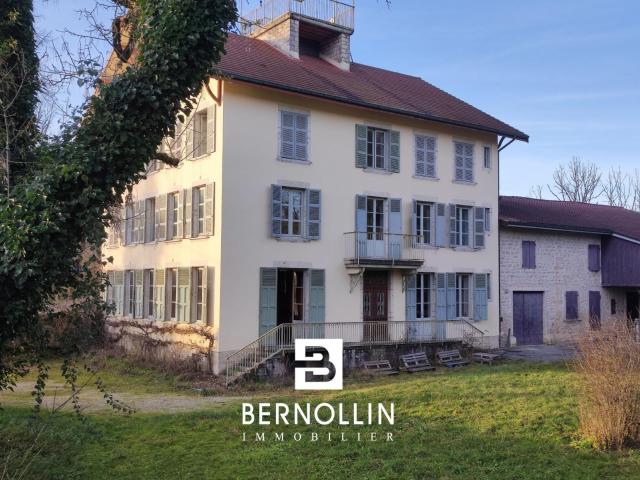 Maison 22 pièces 681 m²
