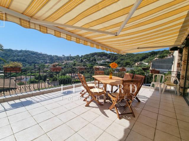 Maison 234 m²