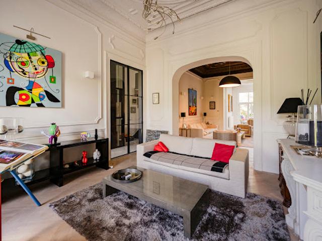 Maison contemporaine avec jardin