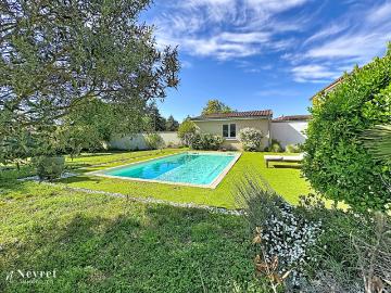 Maison 230m2 5 chambres Terrain de 1 315m2 avec piscin. 230m² Irigny