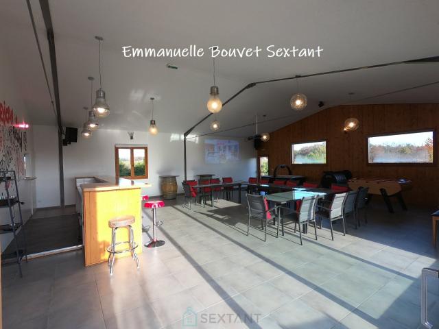 Maison 23 pièces 401 m²