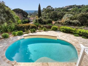 Maison 245 m2 LA CROIX VALMER