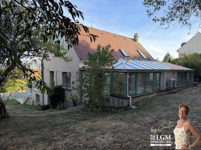 Maison 241 m² Volumes D’Exception, Vue Panoramique, Cadre. 260m² Château Thierry