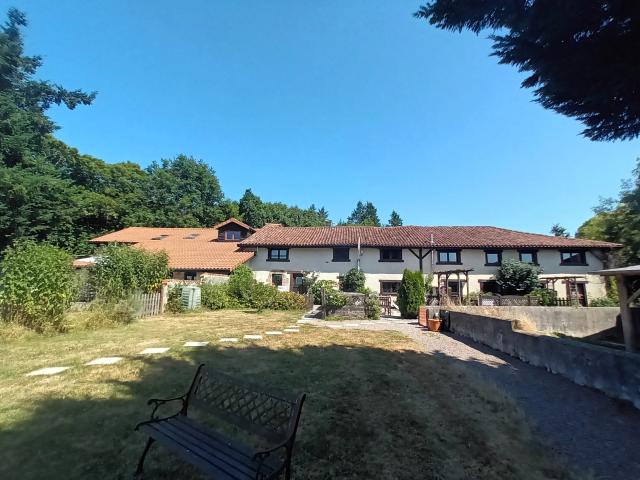 Maison 24 pièces 636 m²