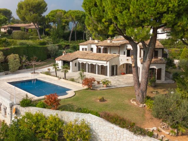 Maison 257 m²