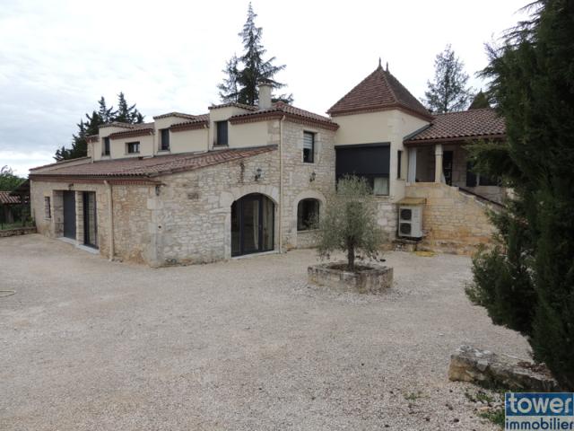 Maison 250 m2 7 pièces