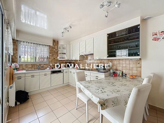 Maison 250 m2 8 pièces