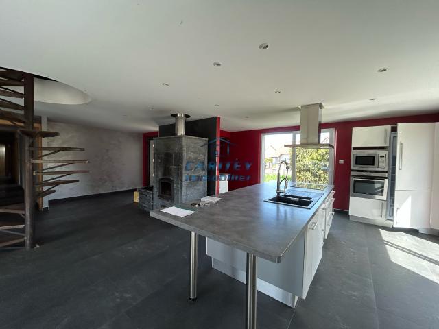 Maison 250m2