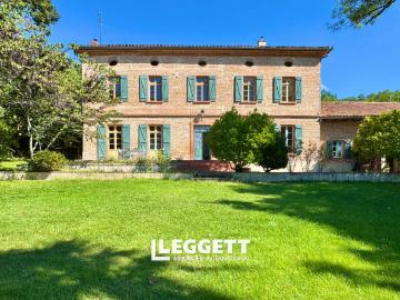 Maison 25 pièces 1 100 m²