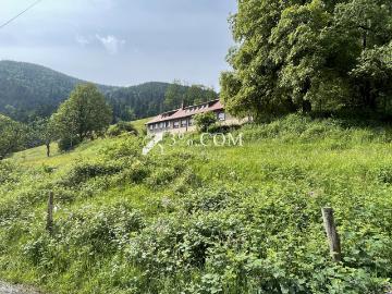 Maison 25 pièces 630 m²