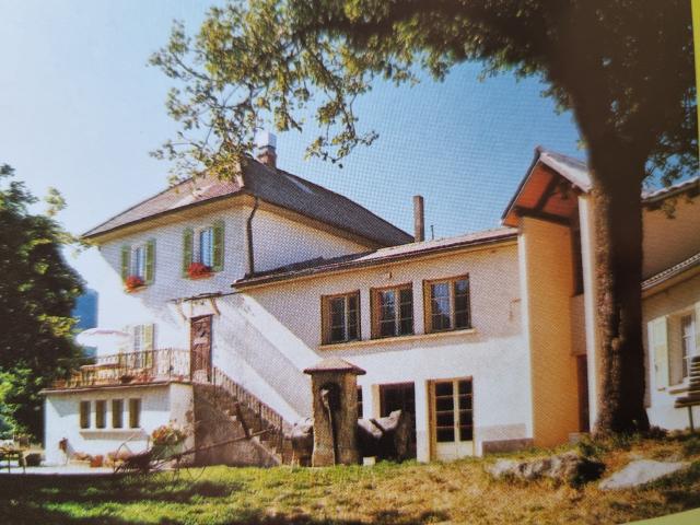 Maison 25 pièces 854 m²