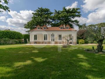 Maison 260 m2 9 pièces