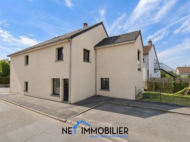 Maison 260 m²