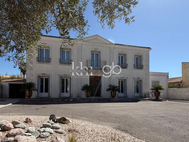 Maison 272 m²