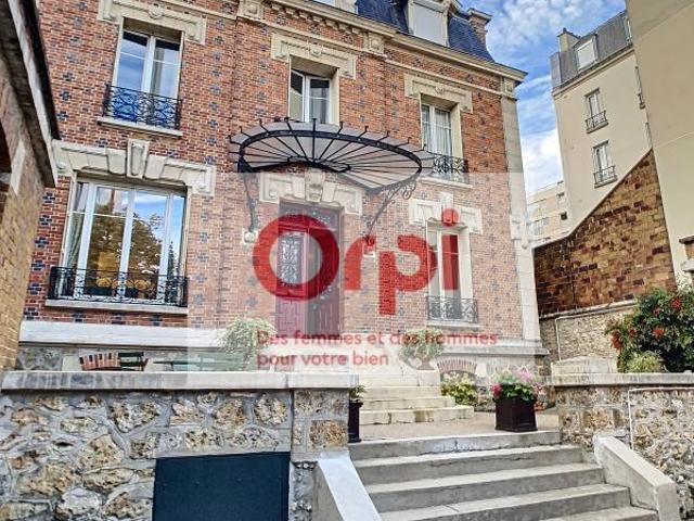 Maison 289 m2 7 pièces