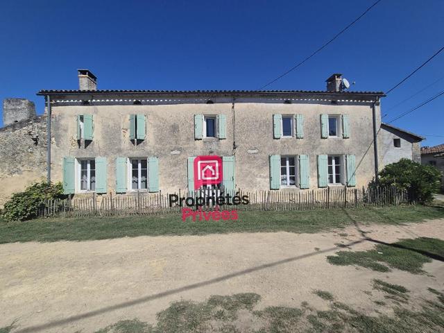 Maison 6 pièces 290 m²