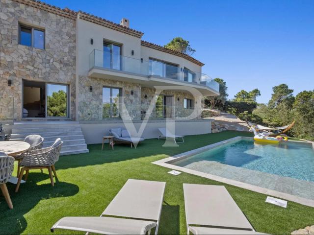 Maison 290 m²
