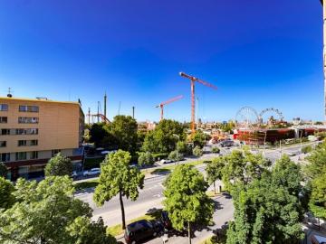 MAISON 29 L'art de vivre | Sonnige Südwohnung im 1. Dachgeschoß mit Blick über den Prater!