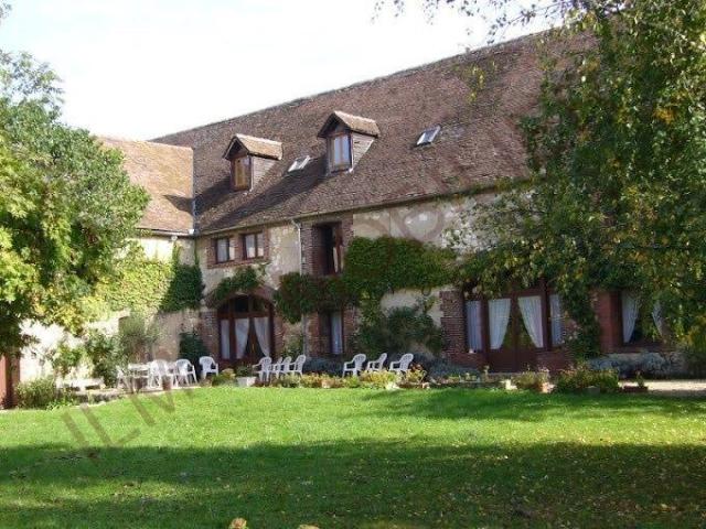 Maison 29 pièces 877 m²