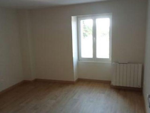 Maison 2 chambres, TARGON Aquitaine 33760 DS106206188